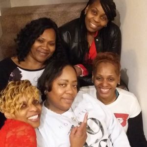 Meet your Posher, Helen